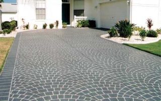 Grey-fishscale-pattern-Mckrete-Driveway